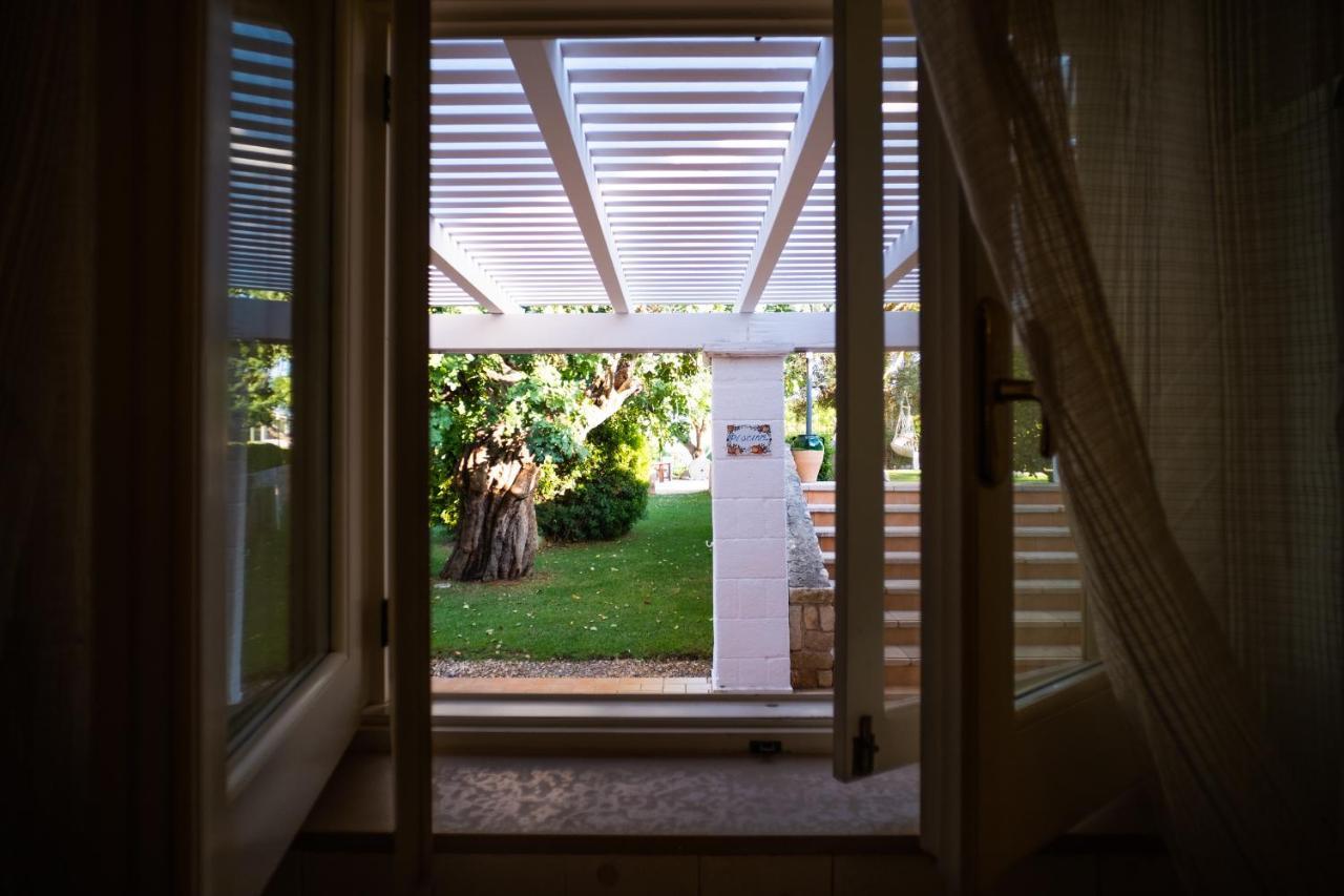 La Valle Del Cristallo Wellness & Charme Ostuni Exterior photo